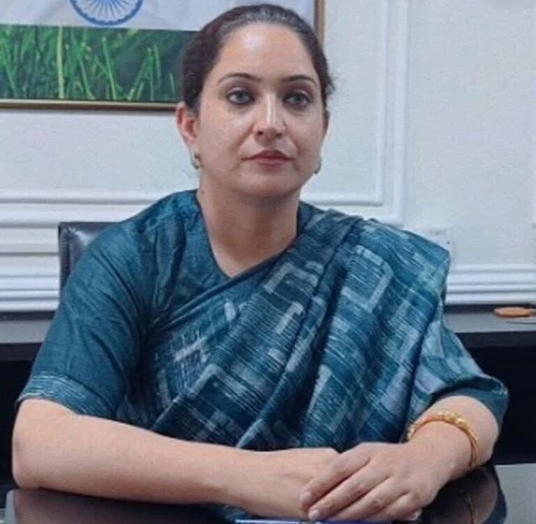 ससुराल बना सफलता की सीढ़ी: फाजिल्का डीसी अमरप्रीत कौर संधू की प्रेरणादायक दास्तां—-