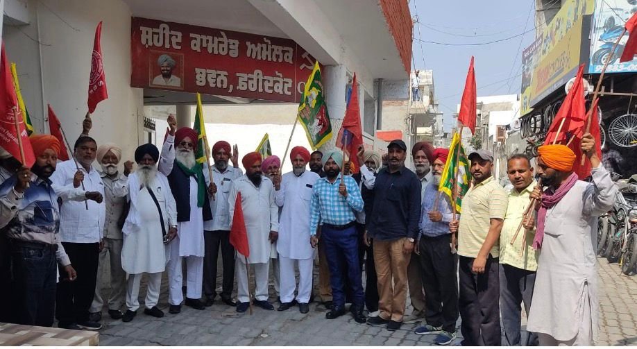 शहीदों के सपनों को भूल गईं सरकारें,