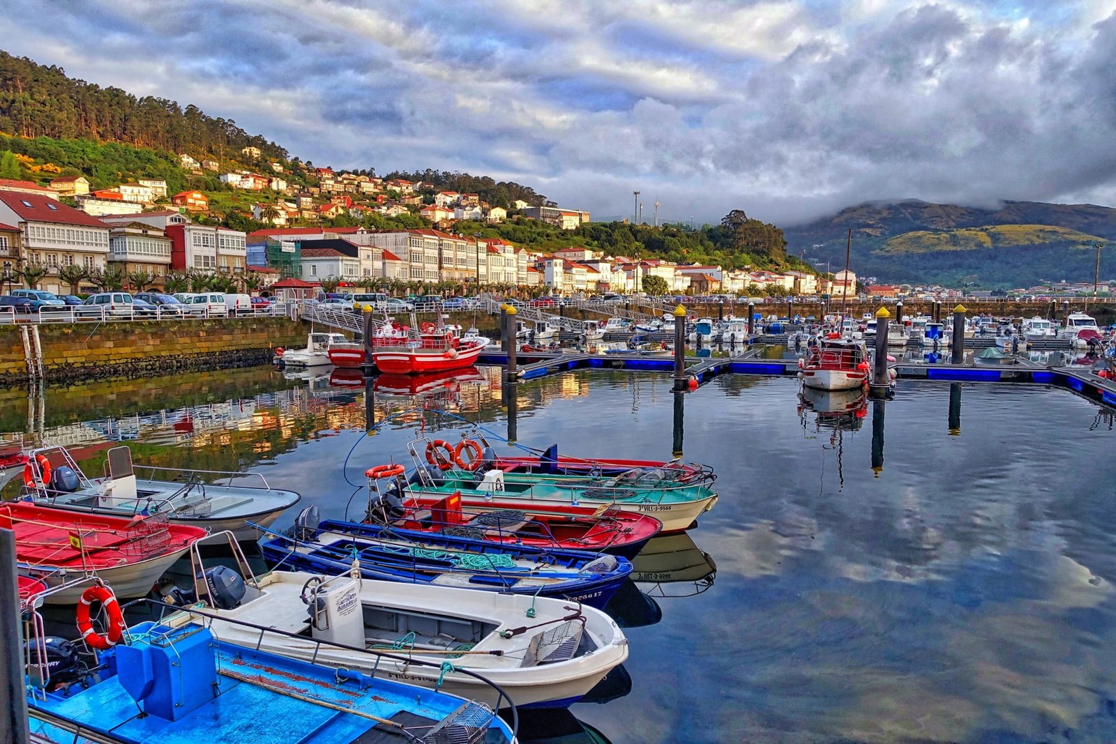 beach-sea-dock-boat-town-vacation-815037-pxhere.com