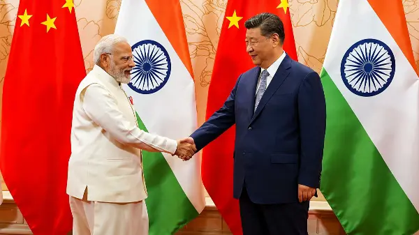 बिश्केक में मोदी की बड़ी कूटनीतिक मुलाकात: पुतिन और जिनपिंग से मिले मोदी