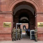 India economy resilient: अर्थव्यवस्था मजबूत, जोखिमों पर नजर
