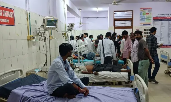 Liquor Tragedy: सागर जहरीली शराब कांड में 12 मौतें: गंभीर मरीजों का अस्पतालों में इलाज जारी