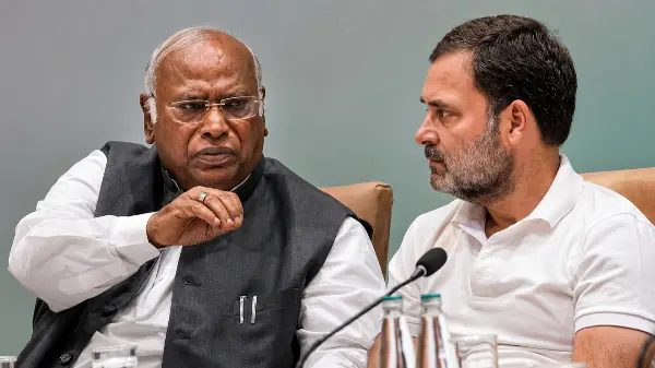 गठबंधन में पीएम चेहरे को लेकर विवाद: राहुल गांधी पर कांग्रेस का जोर