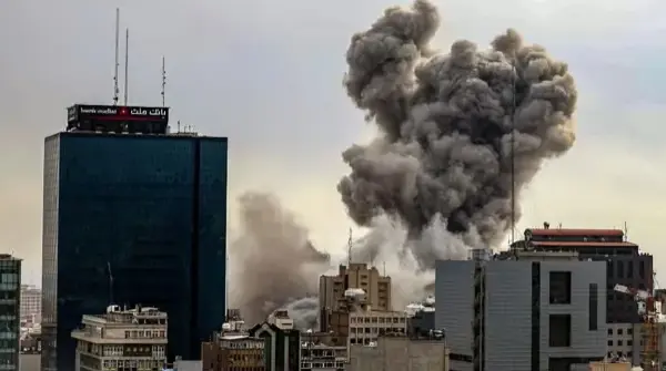 अमेरिका-ईरान में फिर भड़की जंग: IRGC ठिकानों पर US का हमला